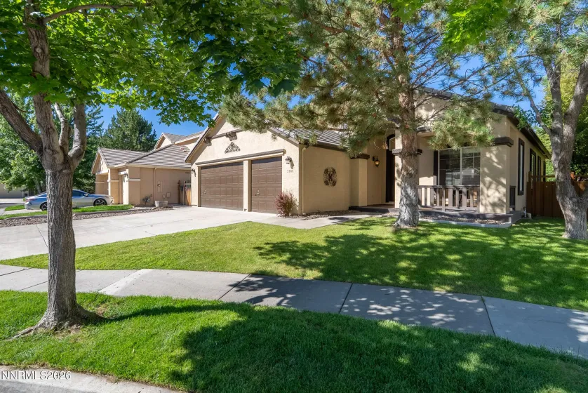 3241 Compase, Sparks, Nevada 89436, 4 Bedrooms Bedrooms, ,3 BathroomsBathrooms,Residential,Residential,Compase,0,260008877