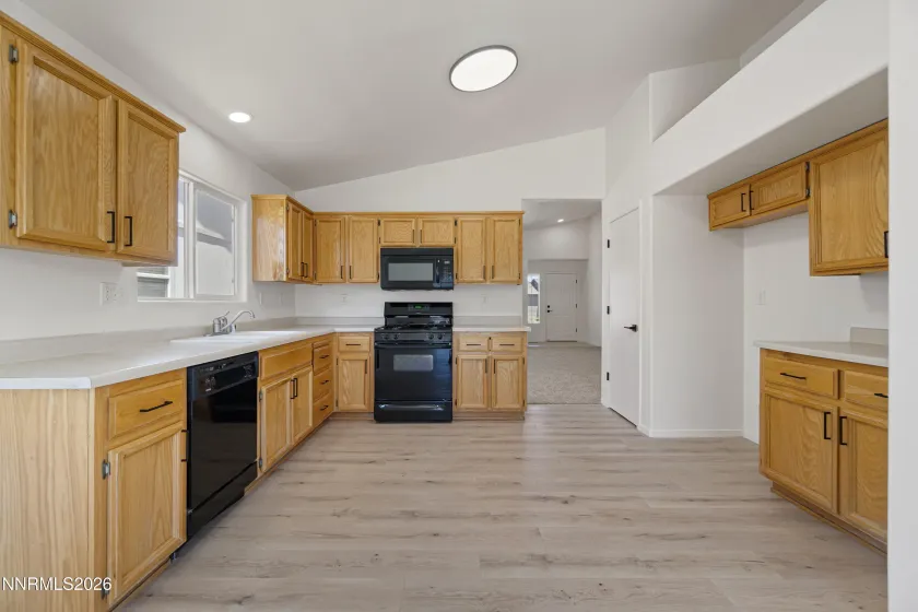 419 Sunshine, Fernley, Nevada 89408, 3 Bedrooms Bedrooms, ,3 BathroomsBathrooms,Residential,Residential,Sunshine,0,260008876