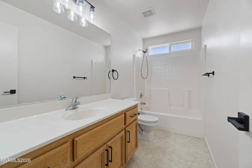 419 Sunshine, Fernley, Nevada 89408, 3 Bedrooms Bedrooms, ,3 BathroomsBathrooms,Residential,Residential,Sunshine,0,260008876