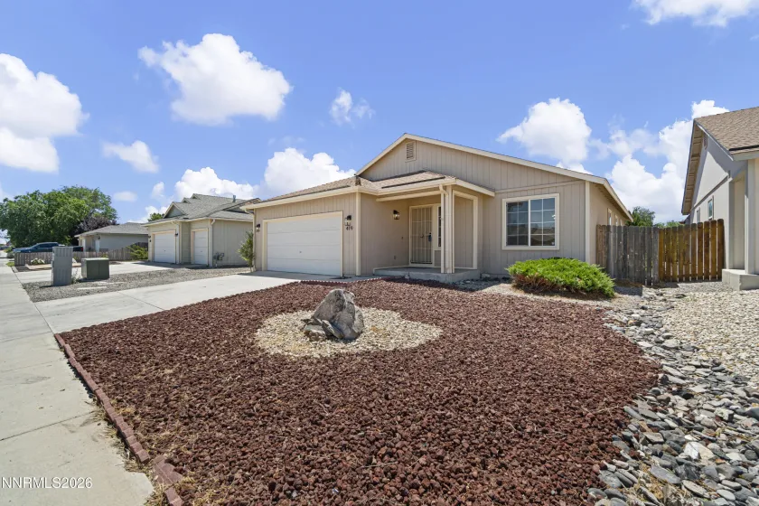 419 Sunshine, Fernley, Nevada 89408, 3 Bedrooms Bedrooms, ,3 BathroomsBathrooms,Residential,Residential,Sunshine,0,260008876
