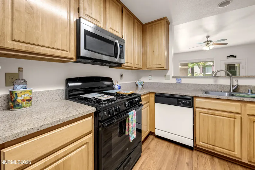 900 South Meadows, Reno, Nevada 89521, 1 Bedroom Bedrooms, ,1 BathroomBathrooms,Residential,Residential,South Meadows,0,260008879