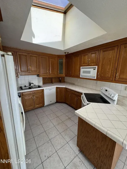 1650 Trabert, Sparks, Nevada 89431, 3 Bedrooms Bedrooms, ,3 BathroomsBathrooms,Residential,Residential,Trabert,0,260008880