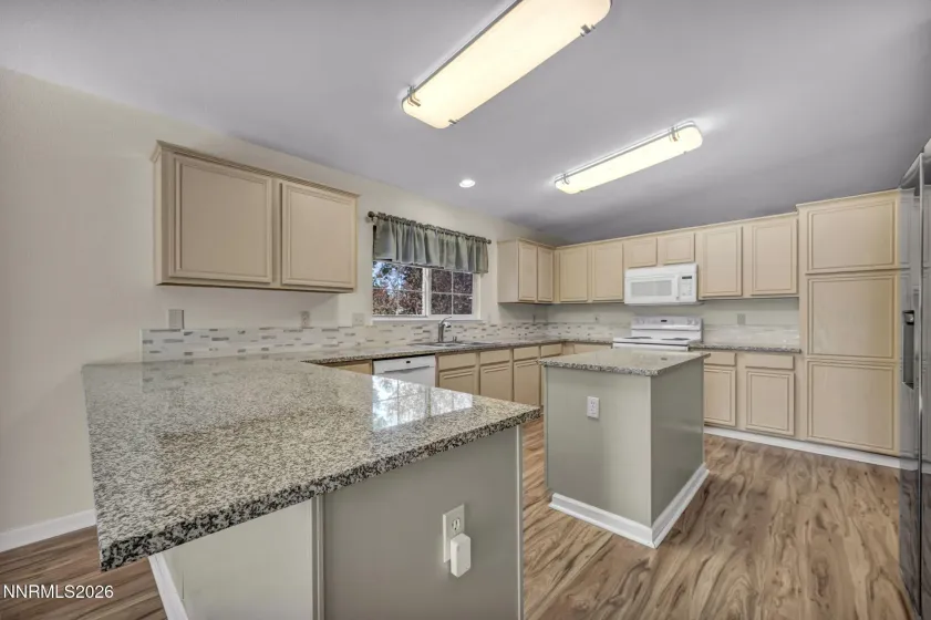 18124 Pasado, Reno, Nevada 89508, 3 Bedrooms Bedrooms, ,2 BathroomsBathrooms,Residential,Residential,Pasado,0,260008882