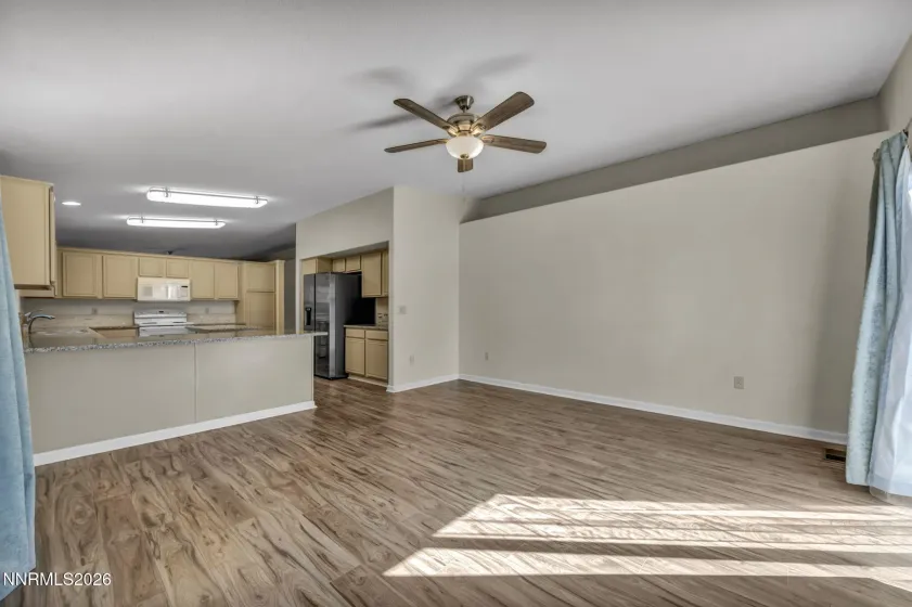 18124 Pasado, Reno, Nevada 89508, 3 Bedrooms Bedrooms, ,2 BathroomsBathrooms,Residential,Residential,Pasado,0,260008882