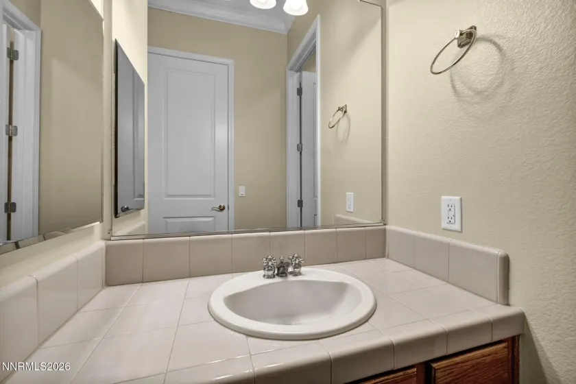 9900 Wilbur May, Reno, Nevada 89521, 2 Bedrooms Bedrooms, ,2 BathroomsBathrooms,Residential,Residential,Wilbur May,0,260008885