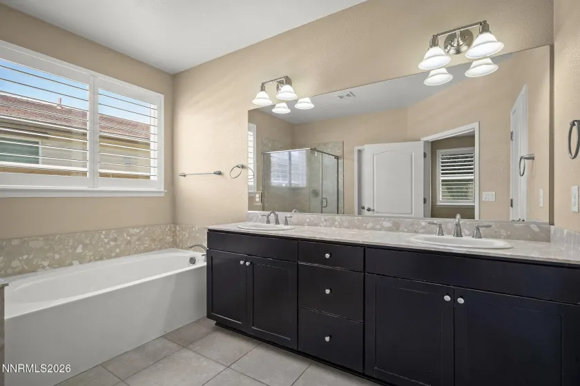 1832 Cholula, Reno, Nevada 89521, 3 Bedrooms Bedrooms, ,2 BathroomsBathrooms,Residential,Residential,Cholula,0,260008886