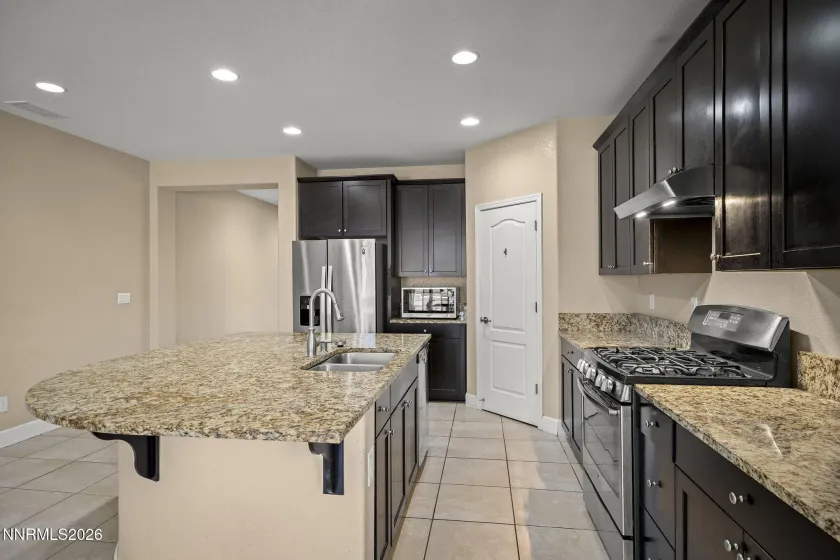 1832 Cholula, Reno, Nevada 89521, 3 Bedrooms Bedrooms, ,2 BathroomsBathrooms,Residential,Residential,Cholula,0,260008886