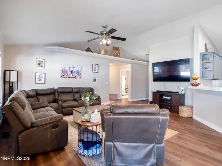 713 Addler, Gardnerville, Nevada 89460, 3 Bedrooms Bedrooms, ,2 BathroomsBathrooms,Residential,Residential,Addler,0,260008889