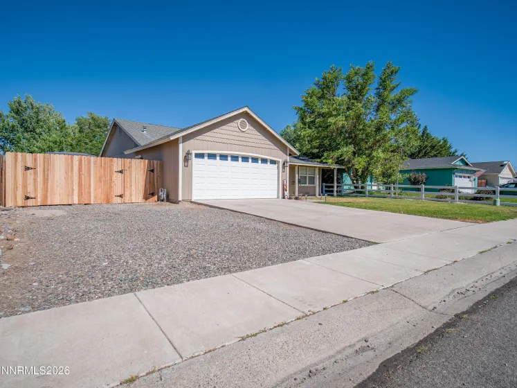 713 Addler, Gardnerville, Nevada 89460, 3 Bedrooms Bedrooms, ,2 BathroomsBathrooms,Residential,Residential,Addler,0,260008889