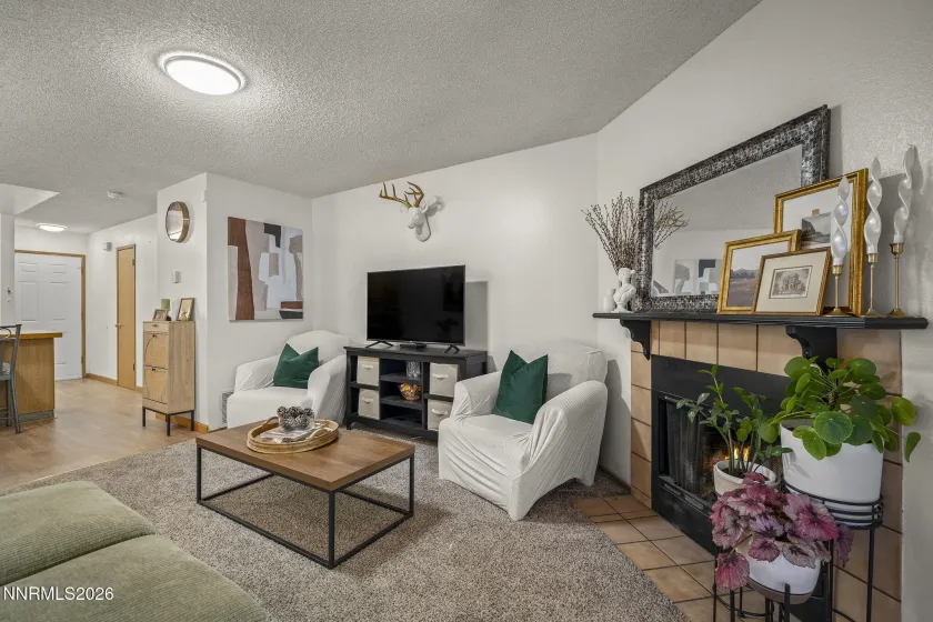 1466 Selmi, Reno, Nevada 89512, 2 Bedrooms Bedrooms, ,2 BathroomsBathrooms,Residential,Residential,Selmi,0,260008890