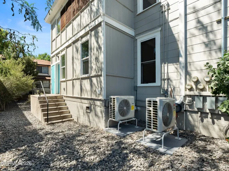 50 Berrum, Reno, Nevada 89509, 6 Bedrooms Bedrooms, ,4 BathroomsBathrooms,Residential Income,Residential,Berrum,0,260008891