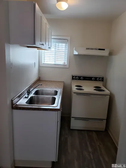 1335 Cornell, Lovelock, Nevada 89419, 6 Bedrooms Bedrooms, ,4 BathroomsBathrooms,Residential Income,Residential,Cornell,0,260008894