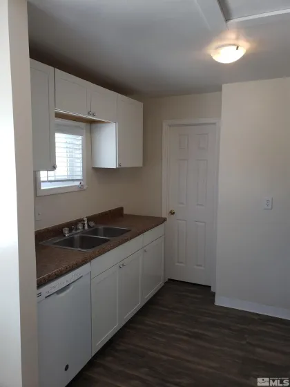 1335 Cornell, Lovelock, Nevada 89419, 6 Bedrooms Bedrooms, ,4 BathroomsBathrooms,Residential Income,Residential,Cornell,0,260008894