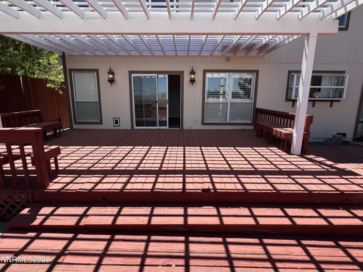 998 Edgecliff, Reno, Nevada 89523, 3 Bedrooms Bedrooms, ,3 BathroomsBathrooms,Residential,Residential,Edgecliff,0,260008895