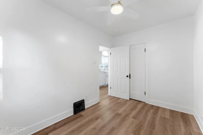 315 Crampton, Reno, Nevada 89502, 7 Bedrooms Bedrooms, ,6 BathroomsBathrooms,Residential Income,Residential,Crampton,0,260008898