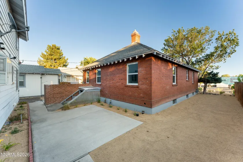 315 Crampton, Reno, Nevada 89502, 7 Bedrooms Bedrooms, ,6 BathroomsBathrooms,Residential Income,Residential,Crampton,0,260008898
