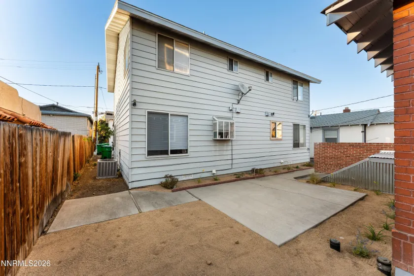 315 Crampton, Reno, Nevada 89502, 7 Bedrooms Bedrooms, ,6 BathroomsBathrooms,Residential Income,Residential,Crampton,0,260008898