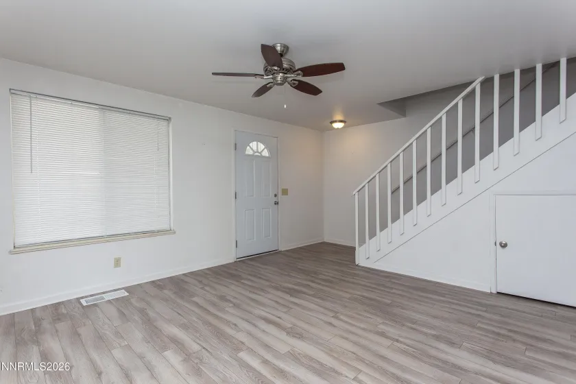 315 Crampton, Reno, Nevada 89502, 7 Bedrooms Bedrooms, ,6 BathroomsBathrooms,Residential Income,Residential,Crampton,0,260008898