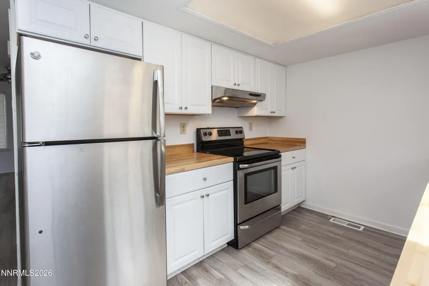 315 Crampton, Reno, Nevada 89502, 7 Bedrooms Bedrooms, ,6 BathroomsBathrooms,Residential Income,Residential,Crampton,0,260008898