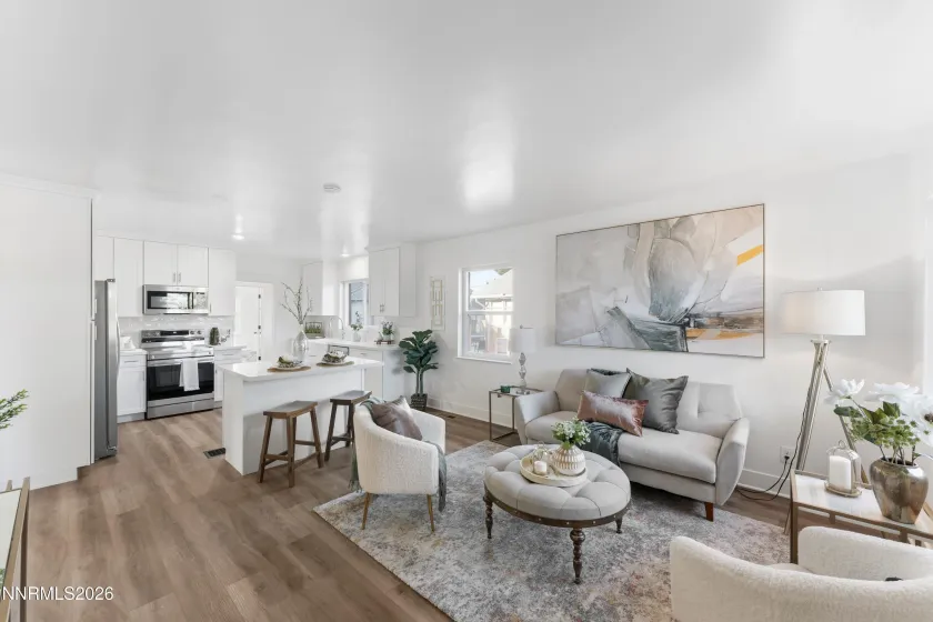 315 Crampton, Reno, Nevada 89502, 7 Bedrooms Bedrooms, ,6 BathroomsBathrooms,Residential Income,Residential,Crampton,0,260008898