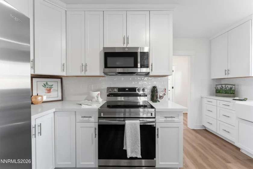 315 Crampton, Reno, Nevada 89502, 7 Bedrooms Bedrooms, ,6 BathroomsBathrooms,Residential Income,Residential,Crampton,0,260008898