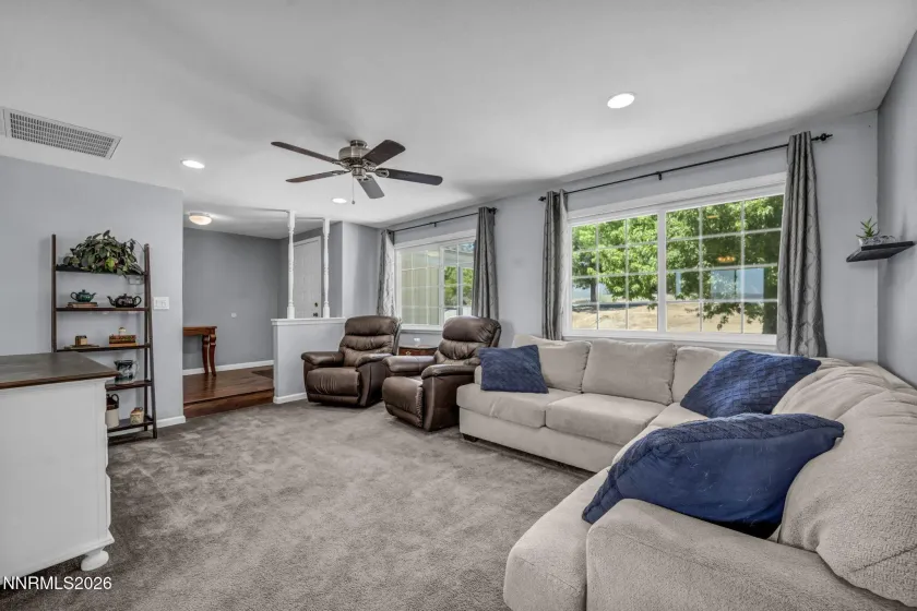 10600 Silver Spur, Reno, Nevada 89508, 4 Bedrooms Bedrooms, ,2 BathroomsBathrooms,Residential,Residential,Silver Spur,0,260008902