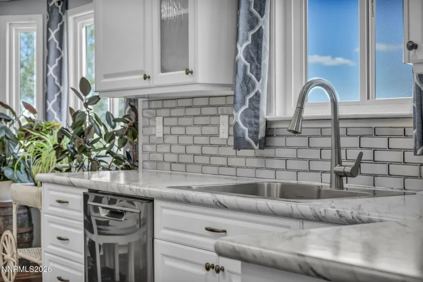 10600 Silver Spur, Reno, Nevada 89508, 4 Bedrooms Bedrooms, ,2 BathroomsBathrooms,Residential,Residential,Silver Spur,0,260008902