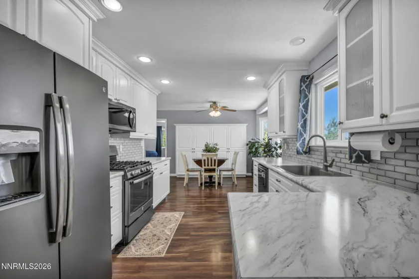 10600 Silver Spur, Reno, Nevada 89508, 4 Bedrooms Bedrooms, ,2 BathroomsBathrooms,Residential,Residential,Silver Spur,0,260008902