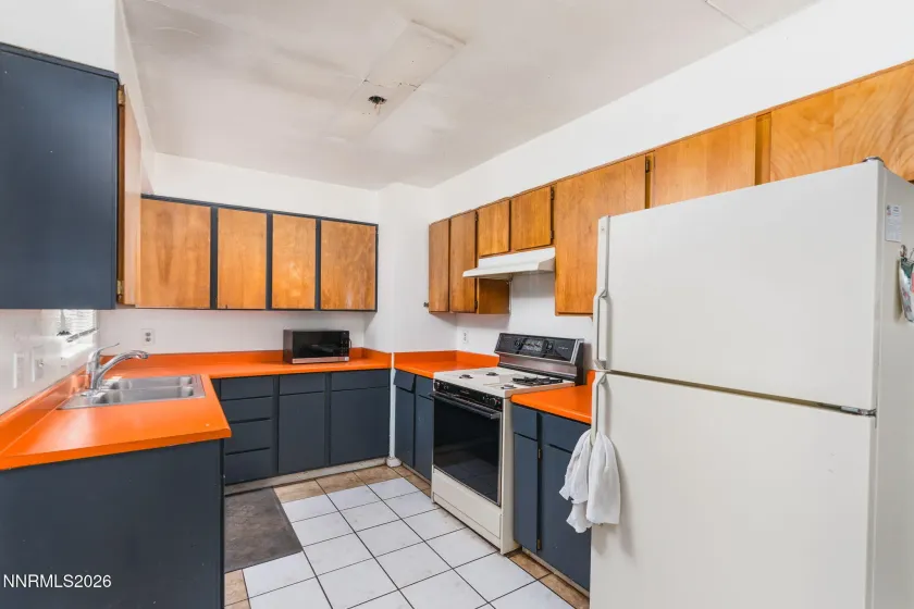 1370 Castle, Reno, Nevada 89512, 3 Bedrooms Bedrooms, ,2 BathroomsBathrooms,Residential,Residential,Castle,0,260008904