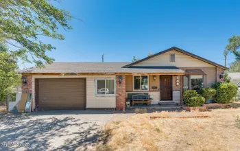 1370 Castle, Reno, Nevada 89512, 3 Bedrooms Bedrooms, ,2 BathroomsBathrooms,Residential,Residential,Castle,0,260008904