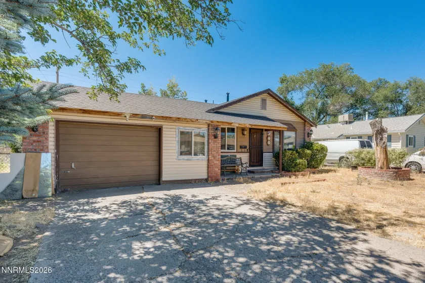 1370 Castle, Reno, Nevada 89512, 3 Bedrooms Bedrooms, ,2 BathroomsBathrooms,Residential,Residential,Castle,0,260008904