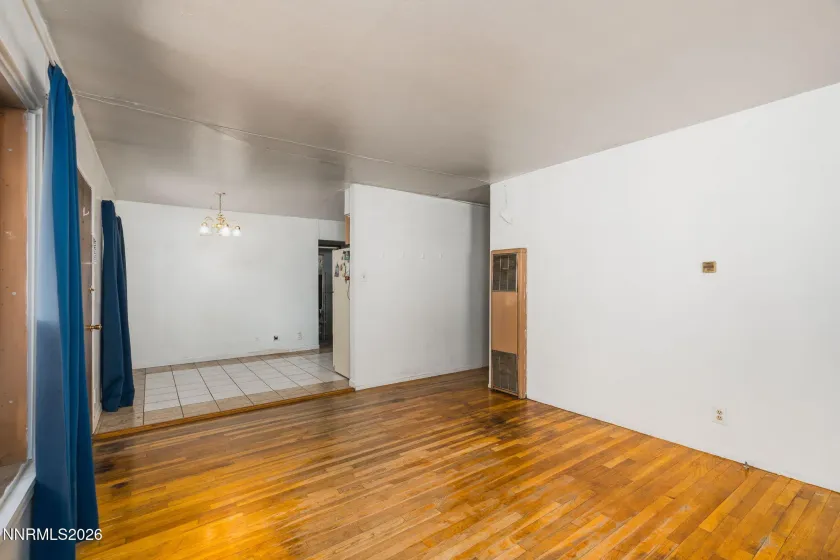 1370 Castle, Reno, Nevada 89512, 3 Bedrooms Bedrooms, ,2 BathroomsBathrooms,Residential,Residential,Castle,0,260008904