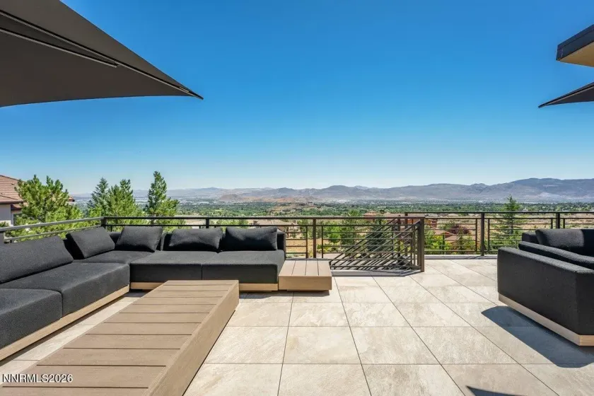 518 Socorro, Reno, Nevada 89511, 5 Bedrooms Bedrooms, ,6 BathroomsBathrooms,Residential,Residential,Socorro,0,260008908