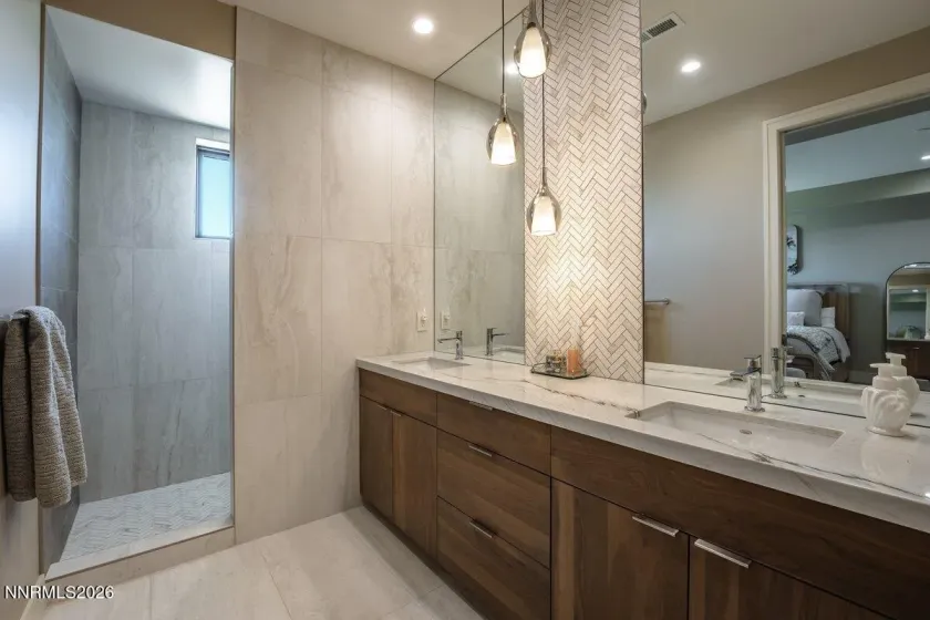 518 Socorro, Reno, Nevada 89511, 5 Bedrooms Bedrooms, ,6 BathroomsBathrooms,Residential,Residential,Socorro,0,260008908