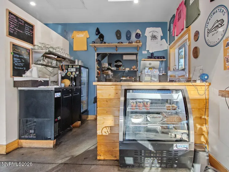 620 Sierra, Portola, California 96122, ,Commercial Sale,Residential,Sierra,0,260008910