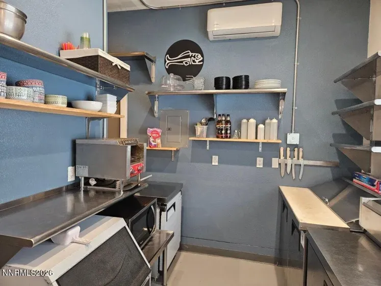 620 Sierra, Portola, California 96122, ,Commercial Sale,Residential,Sierra,0,260008910