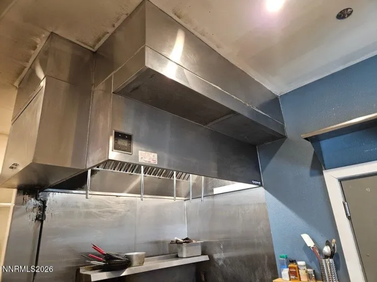 620 Sierra, Portola, California 96122, ,Commercial Sale,Residential,Sierra,0,260008910