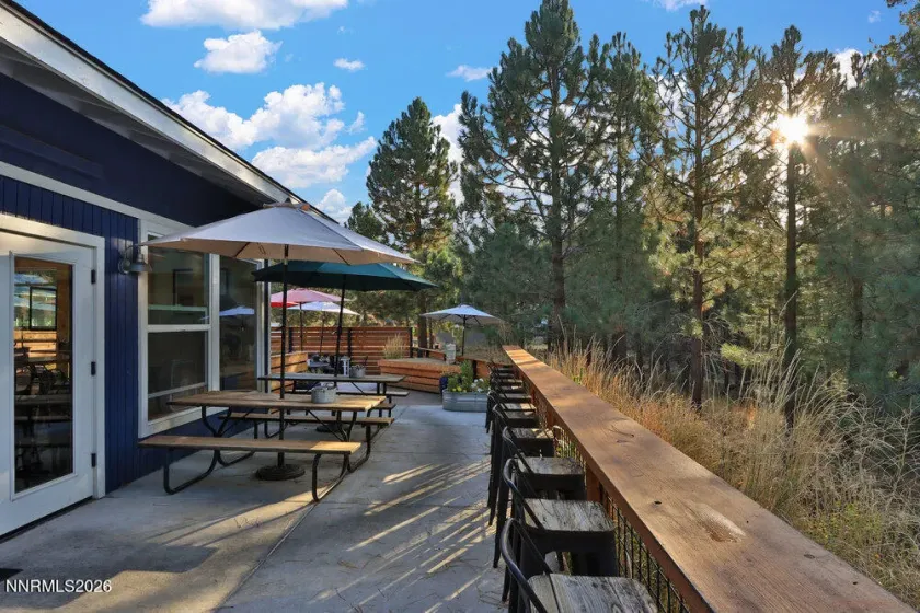 620 Sierra, Portola, California 96122, ,Commercial Sale,Residential,Sierra,0,260008910
