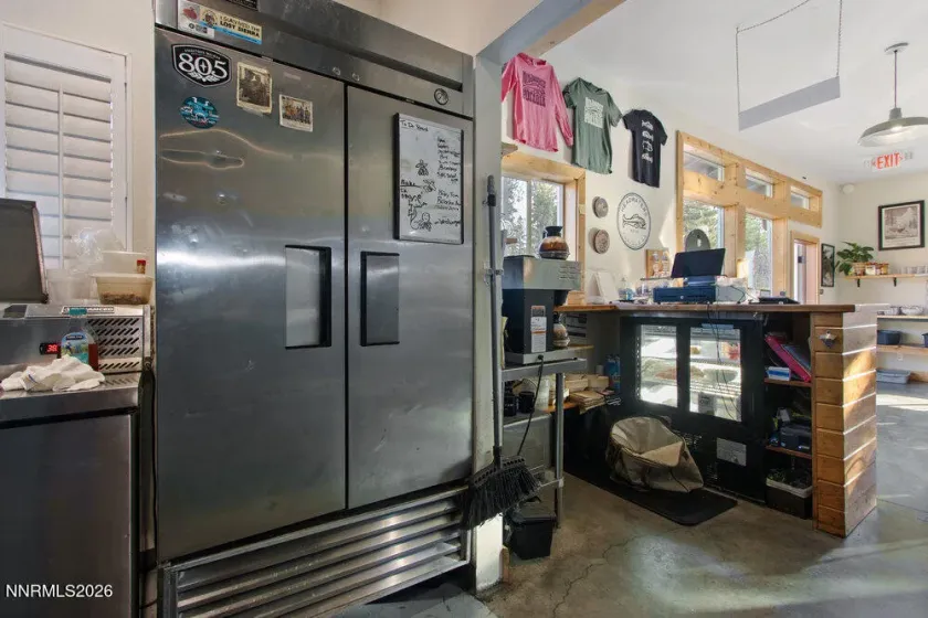 620 Sierra, Portola, California 96122, ,Commercial Sale,Residential,Sierra,0,260008910