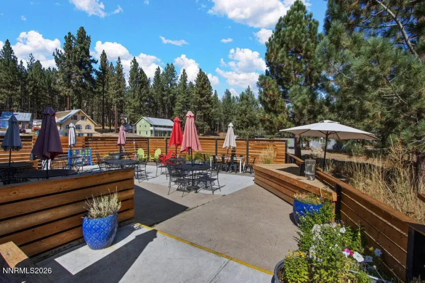 620 Sierra, Portola, California 96122, ,Commercial Sale,Residential,Sierra,0,260008910