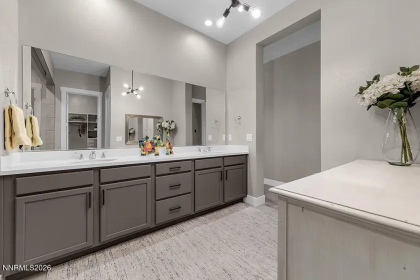 3037 Desert Olive, Reno, Nevada 89521, 3 Bedrooms Bedrooms, ,3 BathroomsBathrooms,Residential,Residential,Desert Olive,0,260008911