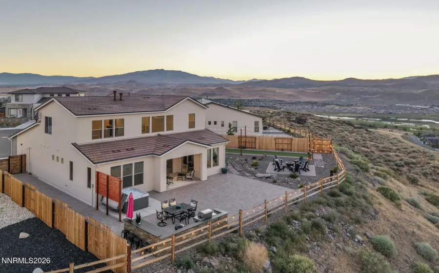5492 Fossilstone, Sparks, Nevada 89436, 4 Bedrooms Bedrooms, ,3 BathroomsBathrooms,Residential,Residential,Fossilstone,0,260008914