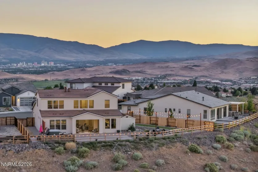 5492 Fossilstone, Sparks, Nevada 89436, 4 Bedrooms Bedrooms, ,3 BathroomsBathrooms,Residential,Residential,Fossilstone,0,260008914