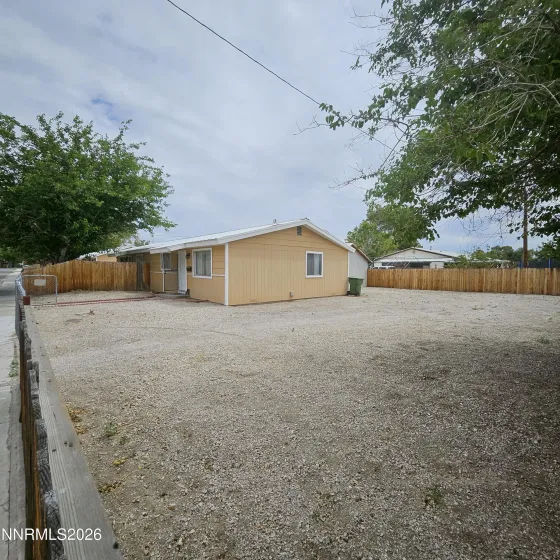 519-521 Wildes, Fallon, Nevada 89406, 4 Bedrooms Bedrooms, ,2 BathroomsBathrooms,Residential Income,Residential,Wildes,0,260008919