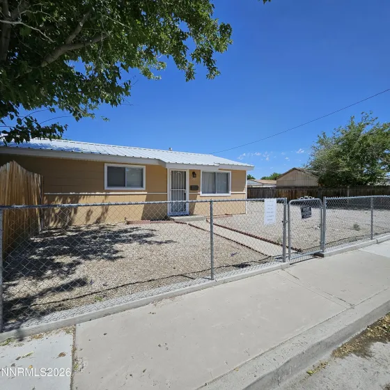 519-521 Wildes, Fallon, Nevada 89406, 4 Bedrooms Bedrooms, ,2 BathroomsBathrooms,Residential Income,Residential,Wildes,0,260008919