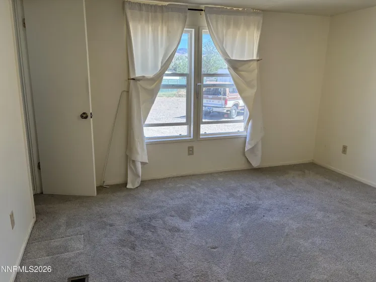 212 Coons, Dayton, Nevada 89403, 3 Bedrooms Bedrooms, ,2 BathroomsBathrooms,Residential,Residential,Coons,0,260008925
