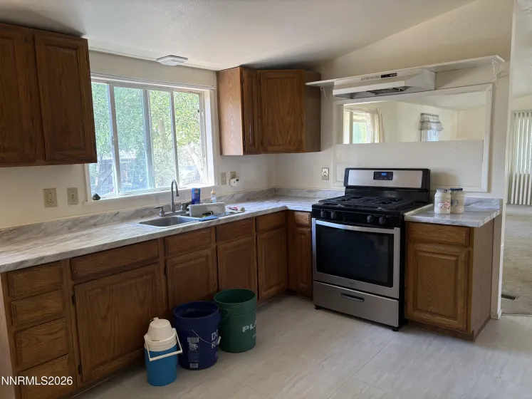212 Coons, Dayton, Nevada 89403, 3 Bedrooms Bedrooms, ,2 BathroomsBathrooms,Residential,Residential,Coons,0,260008925