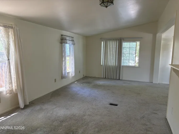 212 Coons, Dayton, Nevada 89403, 3 Bedrooms Bedrooms, ,2 BathroomsBathrooms,Residential,Residential,Coons,0,260008925
