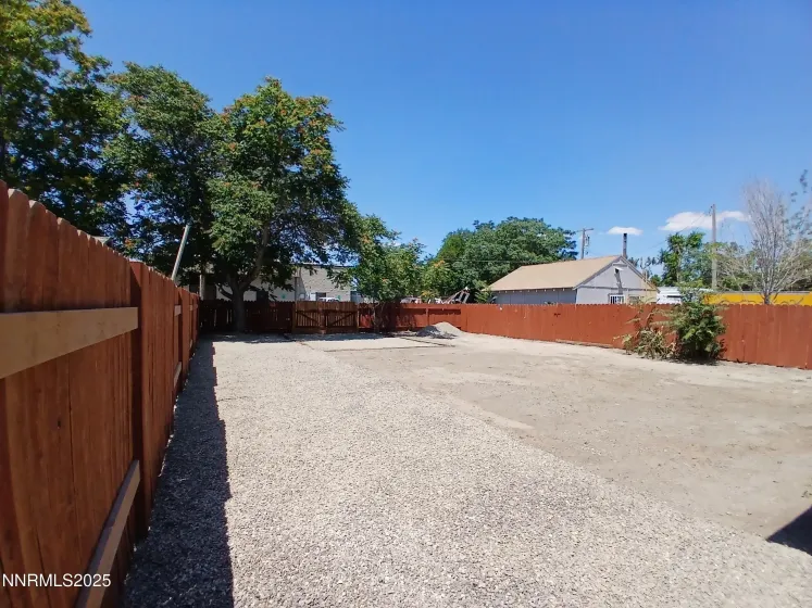 635 Grinnel, Lovelock, Nevada 89419, 3 Bedrooms Bedrooms, ,2 BathroomsBathrooms,Residential,Residential,Grinnel,0,250052632