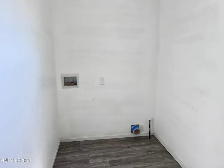 635 Grinnel, Lovelock, Nevada 89419, 3 Bedrooms Bedrooms, ,2 BathroomsBathrooms,Residential,Residential,Grinnel,0,250052632